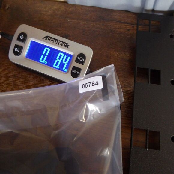 Under Armour PLU Football Shorts Mens Medium Black Pacific Lutheran Athletic - Picture 10 of 10